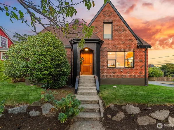 7702 10th Avenue NW, Seattle, WA 98117