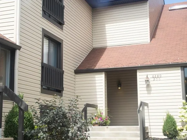 6280 Greenwood Pkwy APT 206, Sagamore Hills, OH 44067