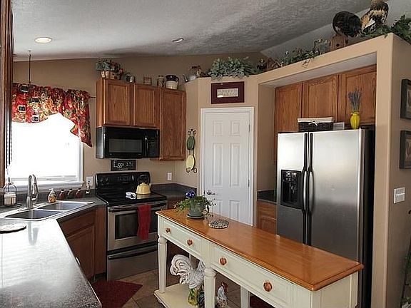 5th image of 6685 S Wakefield Way