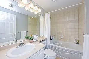 3504 Hurontario St #609 — Photo 17