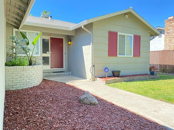 2nd image of 2490 Michelle Dr