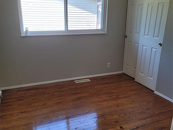 5th image of 3145 Heatherton Dr