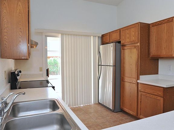 3rd image of 2631 W Camino De La Joya