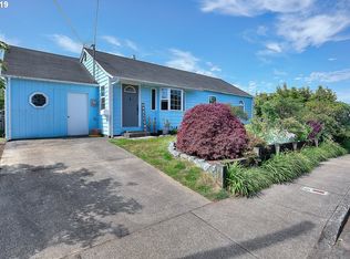 316 NE 11th St, Newport, OR 97365