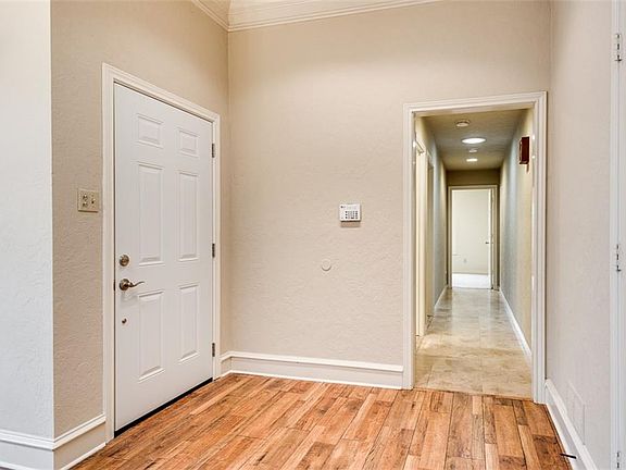 5th image of 4116 High Crest Dr