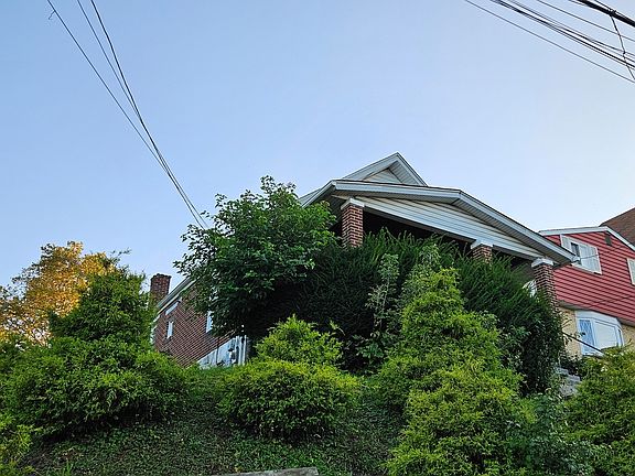 3rd image of 3004 Ruthwood Ave