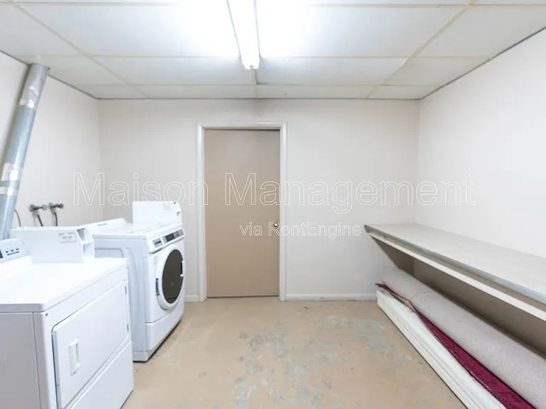 Canandaigua Garden Apartments — Photo 32