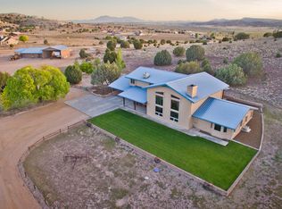 1412 E Reata Trl, Paulden, AZ 86334