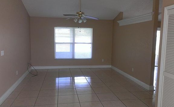 3rd image of 111 Veracruz Ave