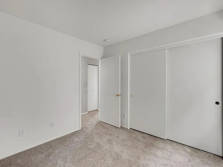 42780 W Sunland Dr — Photo 24