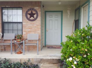 864 Ridge Dr APT A, San Marcos, TX 78666