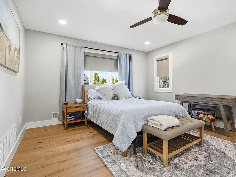 8 Jackson Ct — Photo 47