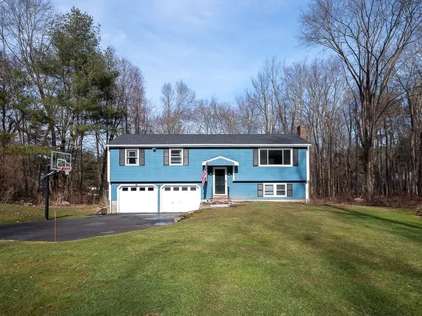 8 Babcock Dr, Northborough, MA 01532