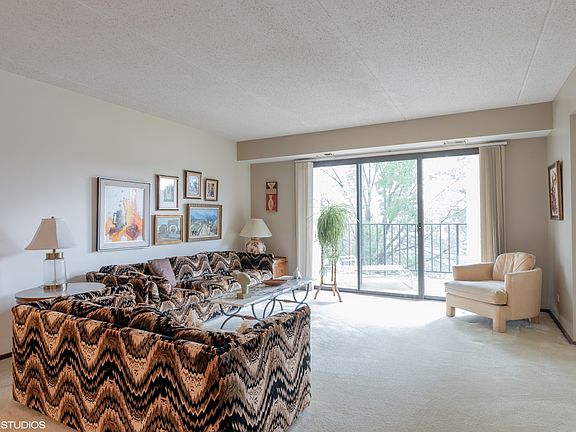 2nd image of 475 Plum Creek Dr #3124