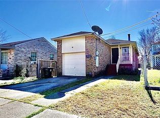 2710 Pressburg St, New Orleans, LA 70122