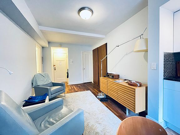 4th image of 5 Tudor City Pl APT 516