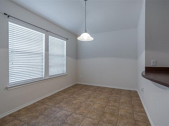 4th image of 107 Jennie Marie Cir