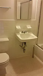 Rented by R New York