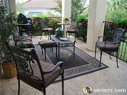 Spacious covered back porch