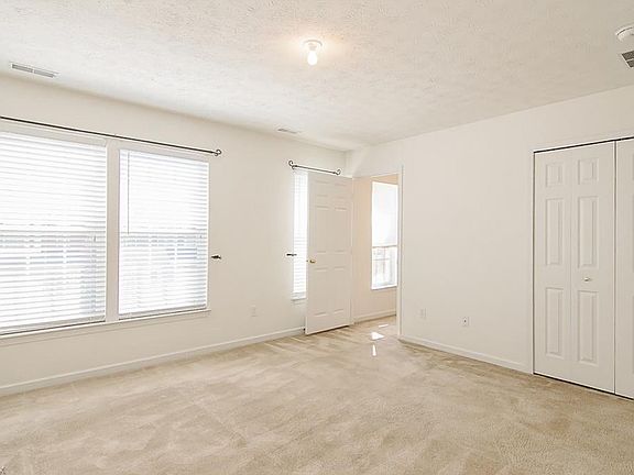 4th image of 107 Marble Ct