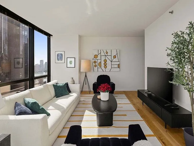 420 E 61st St #33B — Photo 16