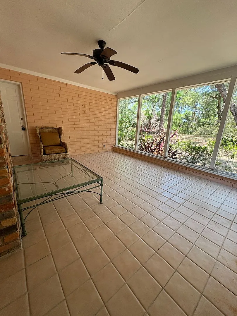2BR/2BA Home with Preserve View + Tennis Court Access DeLand, FL — Photo 4