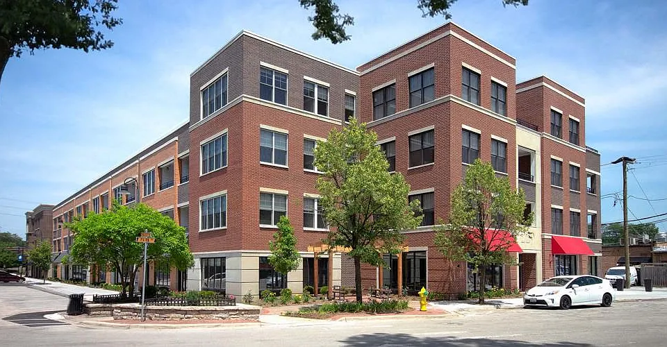 HIGHPOINT Clarendon Hills