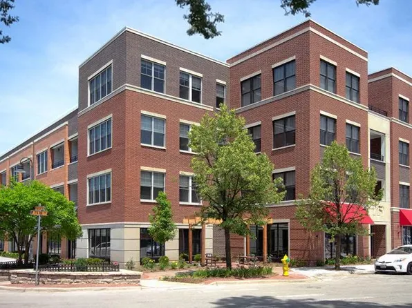 HIGHPOINT Clarendon Hills, 229 Park Ave Unit 212, Clarendon Hills, IL 60514