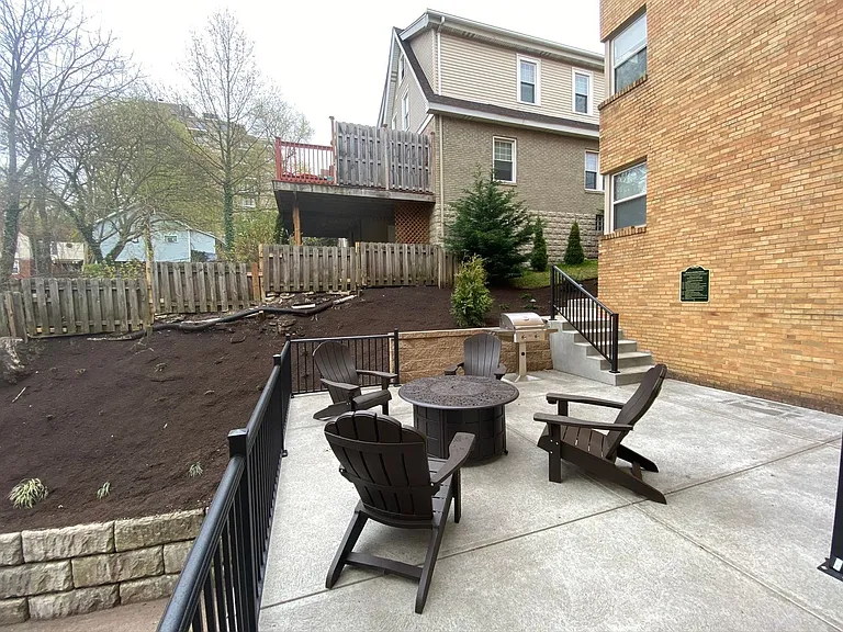 20 Shady Dr W — Photo 12