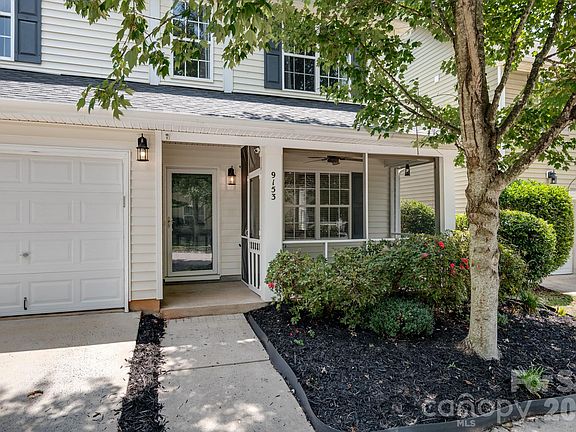 3rd image of 9153 Glenashley Dr
