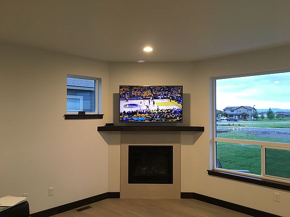 3rd image of 4481 Shadowglen Dr