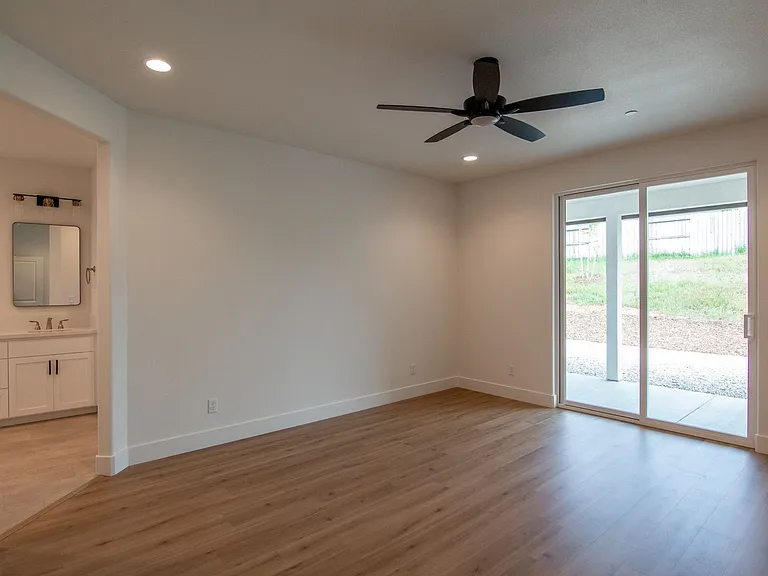 3677 Nadal Dr — Photo 17