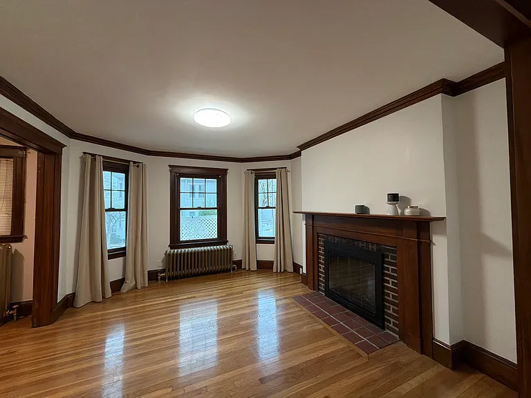 62 Ainsworth St #1 — Photo 5