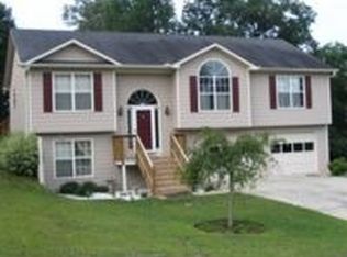 5330 Red Field Way, Flowery Branch, GA 30542