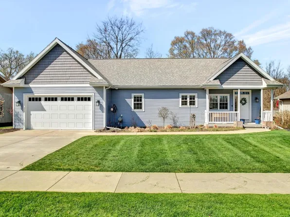 1330 Springbrook DRIVE, Baraboo, WI 53913