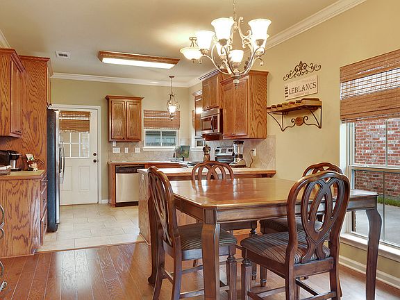 5th image of 40315 Creek Bend Dr