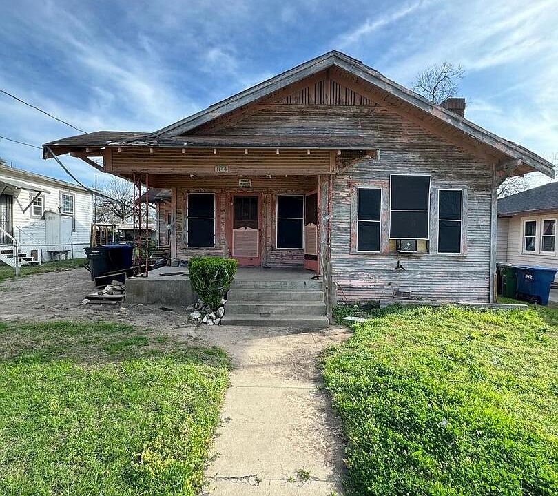 1st image of 1144 DENVER