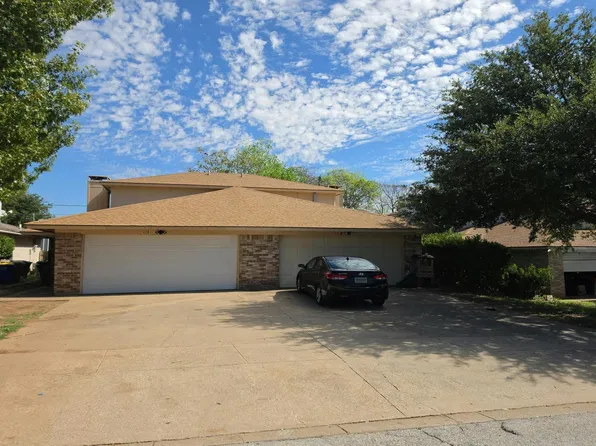 113 Allencrest Dr, White Settlement, TX 76108