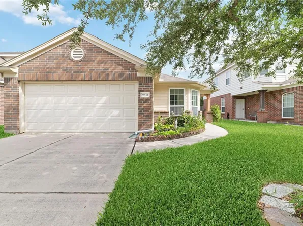 9531 Barr Spring Dr, Humble, TX 77396