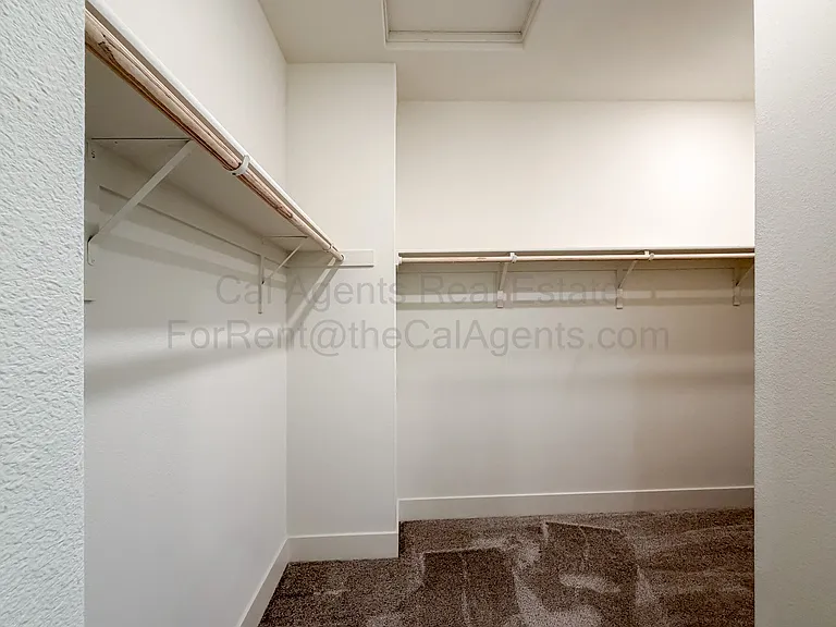 5583 Dublin Blvd — Photo 11