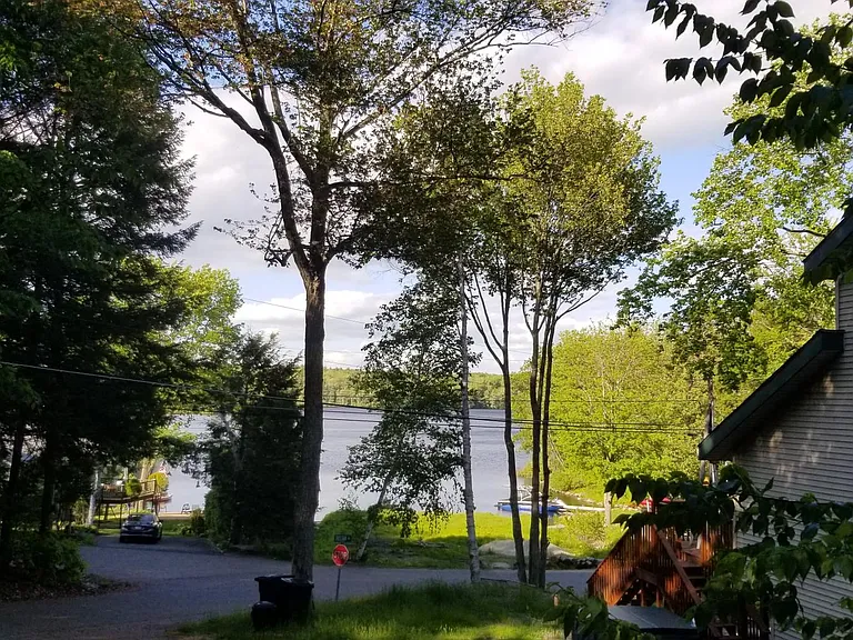 Tristan Dr — Photo 19