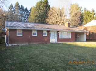 325 Church St, Lewisburg, WV 24901