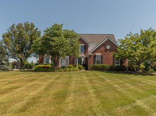 2058 Chardonnay Ct, Ann Arbor, MI