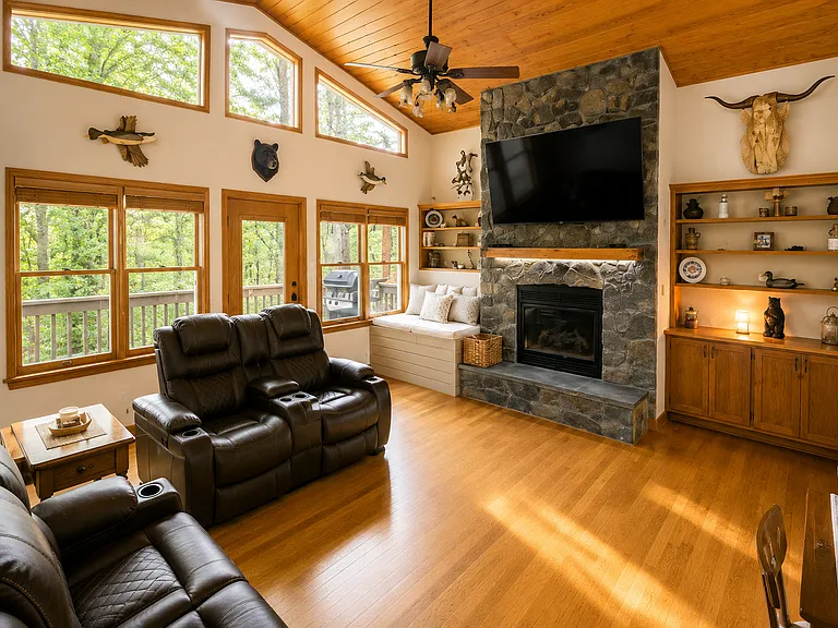 252 McGuffey Ridge Rd — Photo 3