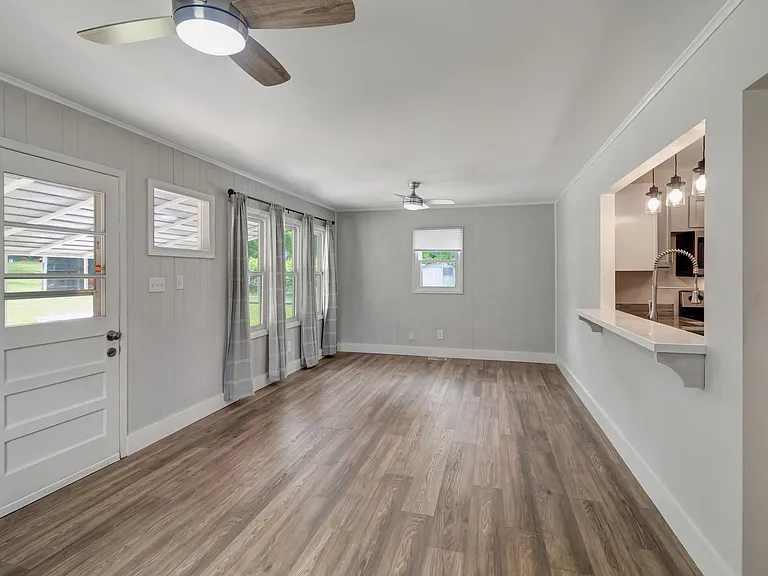5039 Wilson Pike — Photo 16