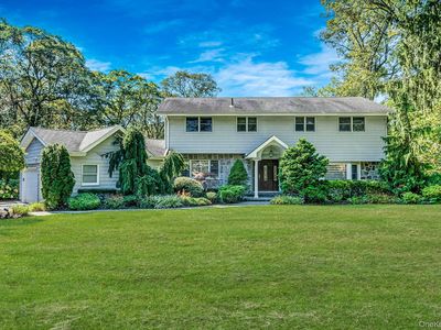 6 Buckingham Drive, Dix Hills, NY, 11746