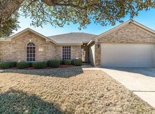 612 Sunfish Dr, Crowley, TX 76036