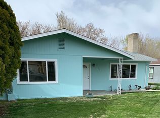 221 E Lubken Ave, Lone Pine, CA 93545