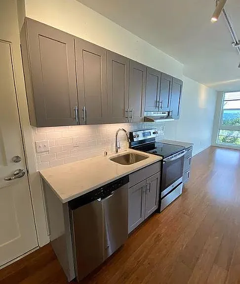 224 23rd Ave E #302 — Photo 3