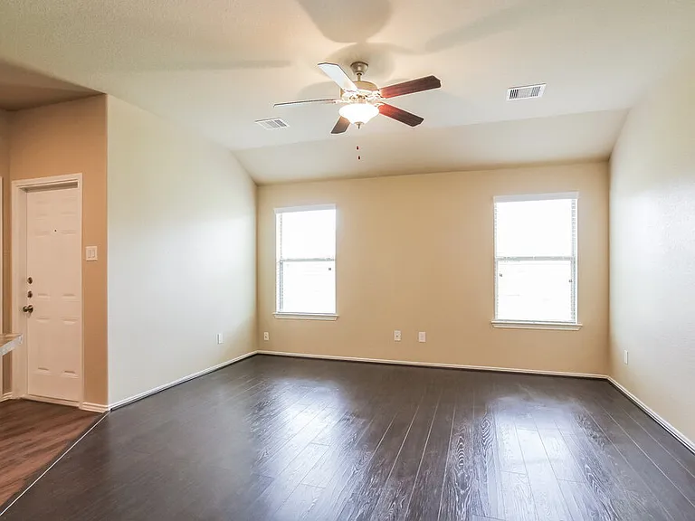 15419 Rancho Joya Way — Photo 3